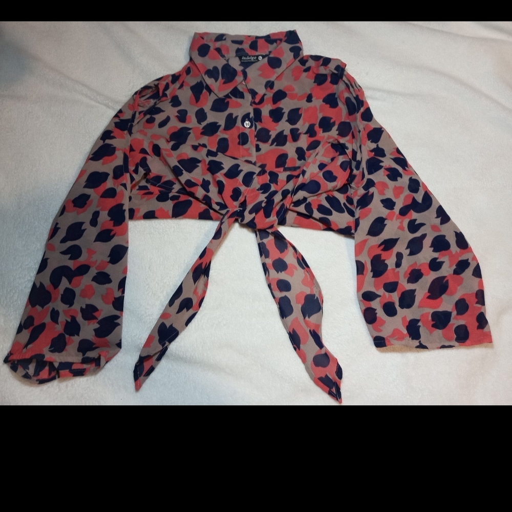 Colorful Patterned Blouse - Picture 2 of 5